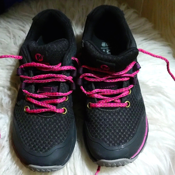 Merrell hiking shoes - New without tags - Picture 1 of 4